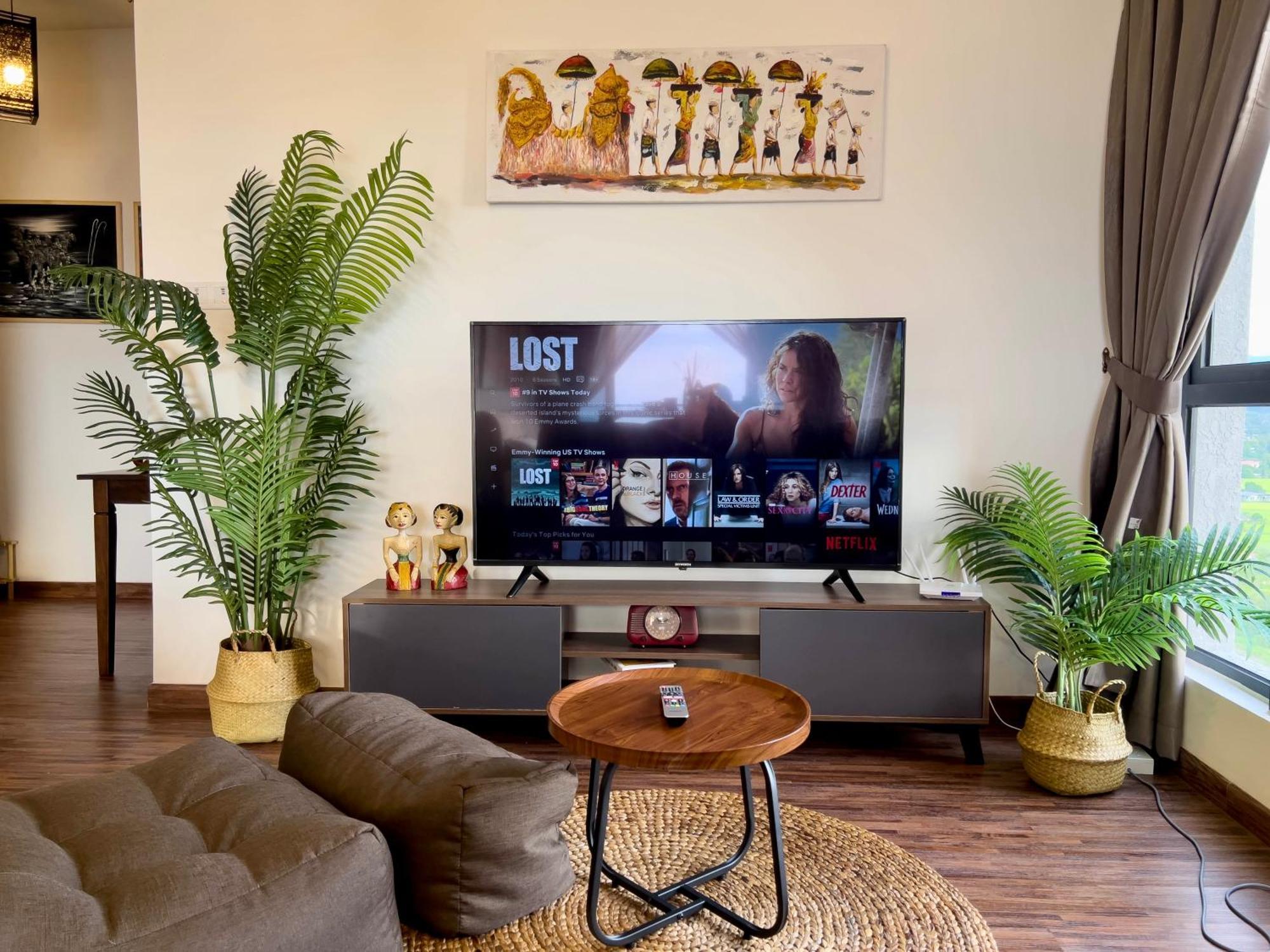 Apartment Hush At K Avenue