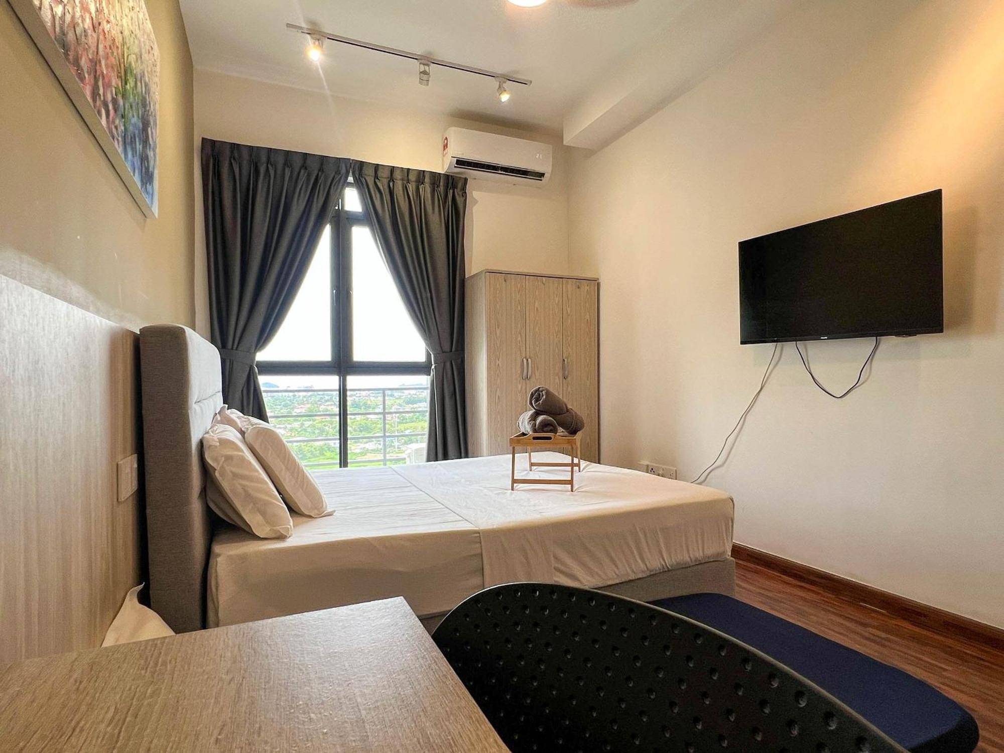 Apartment Hush At K Avenue *