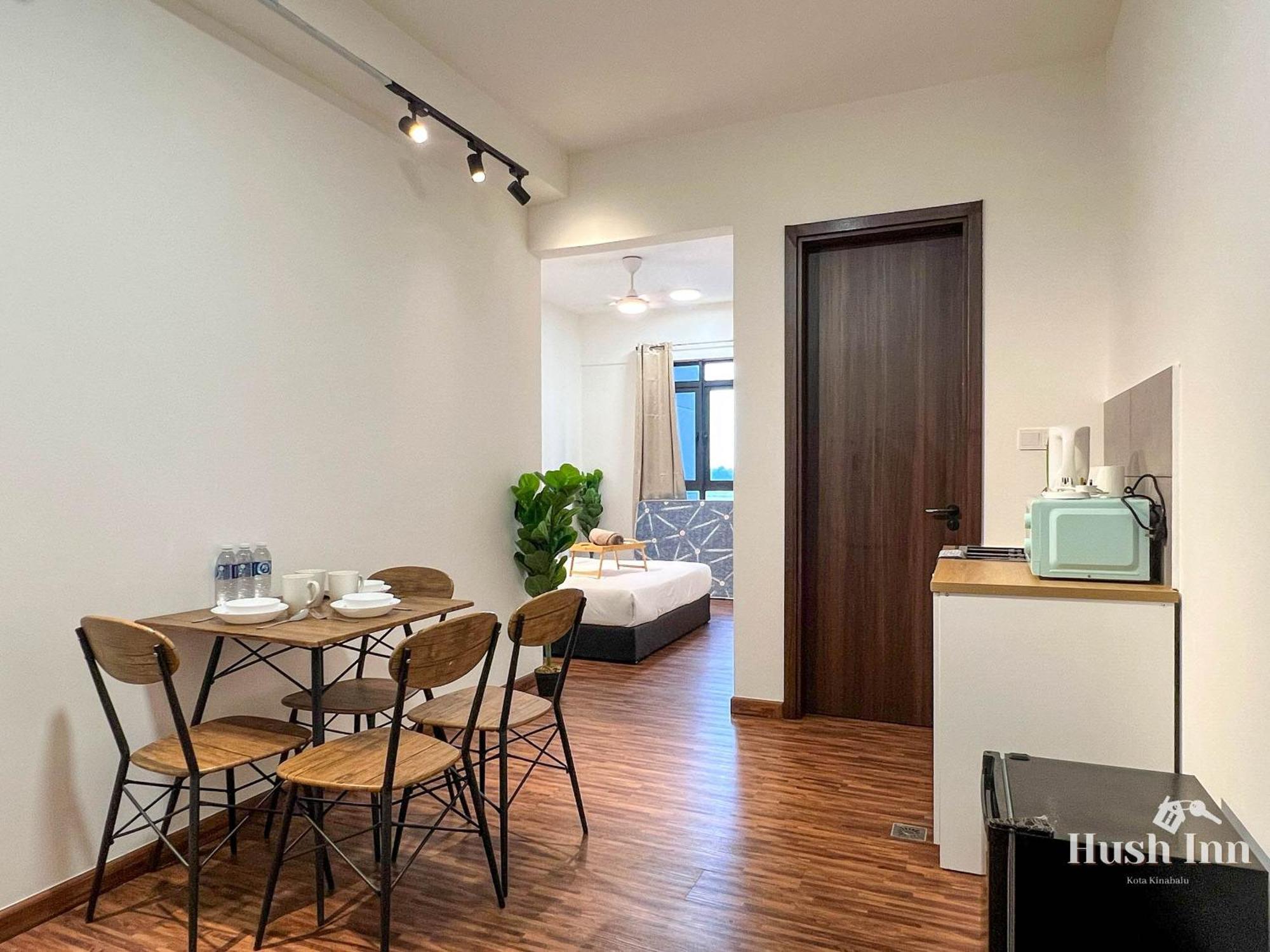 Apartment Hush At K Avenue *